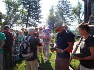 Svojcev Toneta Jesenka smo izredno veseli na pohodu